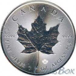 Canada 5 dollars 2023. Maple leaf 1952-2022